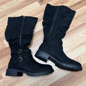Elegant Black Winter Boots for Women